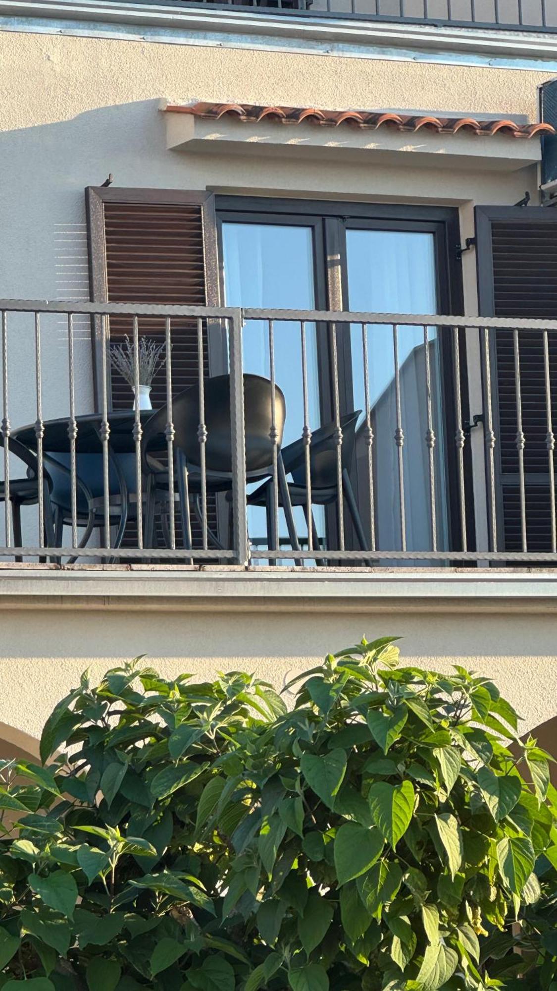Apartments Ein Haus In Der Sonne Malinska Exteriör bild